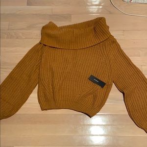 NWT! Lulu over shoulder cropped mustard sweater